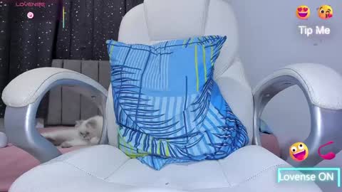 Snapshot of jake_evanss_ chatting on 02/08/25, 04:36 JAKE online show from 02/08/25, 04:36