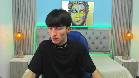 Snapshot of jake_evanss_ chatting on 09/17/25, 08:10 JAKE online show from 09/17/25, 08:10