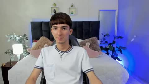 Snapshot of jake_evanss_ chatting on 05/16/26, 03:11 JAKE online show from 05/16/26, 03:11