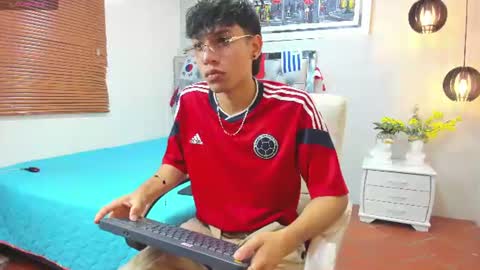 jake_falcon online show from 06/27/26, 11:37