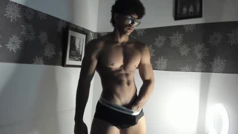 jake_hill1 online show from 01/05/25, 09:47