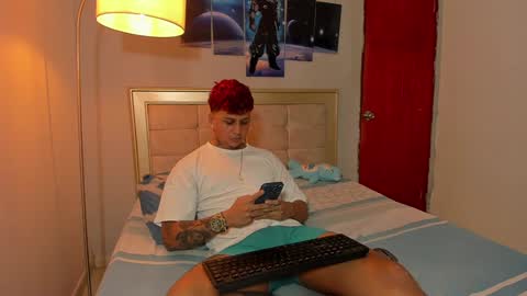 Snapshot of jake_pons chatting on 12/17/24, 02:23 Jake Pons online show from 12/17/24, 02:23