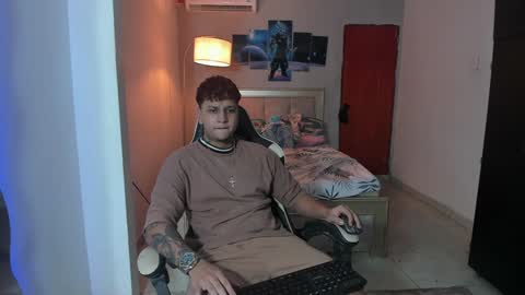 Snapshot of jake_pons chatting on 12/23/24, 04:12 Jake Pons online show from 12/23/24, 04:12