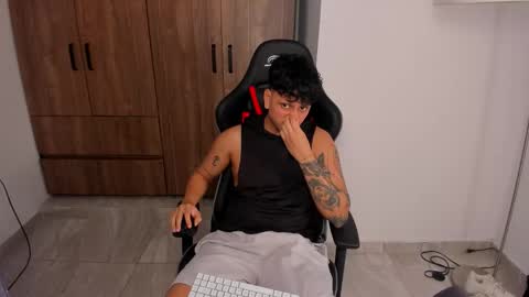 Snapshot of jake_pons chatting on 09/26/25, 03:54 Jake Pons online show from 09/26/25, 03:54