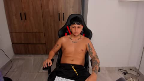 Snapshot of jake_pons chatting on 10/04/25, 09:07 Jake Pons online show from 10/04/25, 09:07