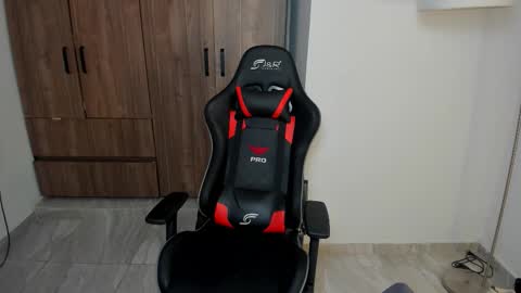 Snapshot of jake_pons chatting on 10/16/25, 01:28 Jake Pons online show from 10/16/25, 01:28