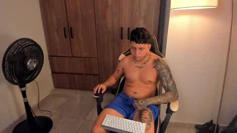 Snapshot of jake_pons chatting on 05/26/26, 11:45 Jake Pons online show from 05/26/26, 11:45