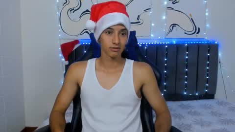 Snapshot of jake_shadow14 chatting on 12/05/24, 02:31 Hi guys im new 3 online show from 12/05/24, 02:31