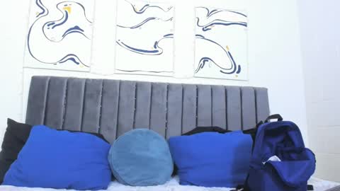 Snapshot of jake_shadow14 chatting on 02/09/25, 01:00 Hi guys im new 3 online show from 02/09/25, 01:00