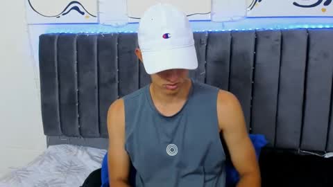 Snapshot of jake_shadow14 chatting on 03/03/25, 08:21 Hi guys im new 3 online show from 03/03/25, 08:21