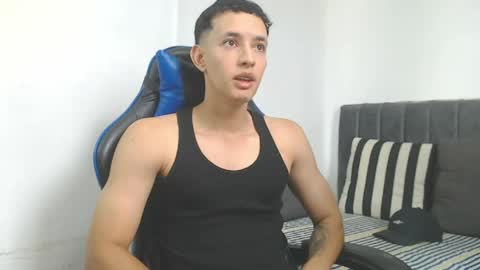 Hi guys im new 3 online show from 04/16/26, 09:39