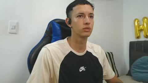 Hi guys im new 3 online show from 05/25/26, 09:43