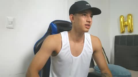 Hi guys im new 3 online show from 05/29/26, 02:59