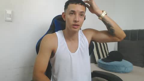 Hi guys im new 3 online show from 06/05/26, 06:24