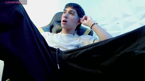 jake_tripp online show from 12/29/24, 03:44