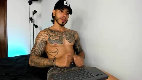 Santiago online show from 01/15/25, 04:57