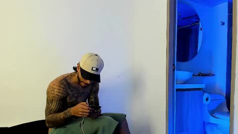 Santiago online show from 02/10/25, 04:41