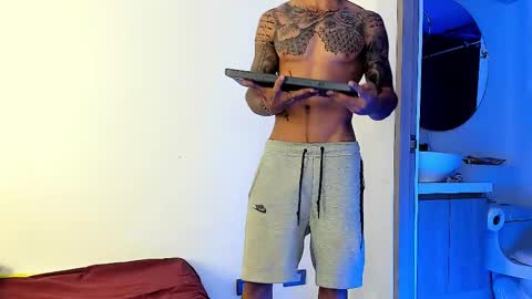 Santiago online show from 02/11/25, 09:20