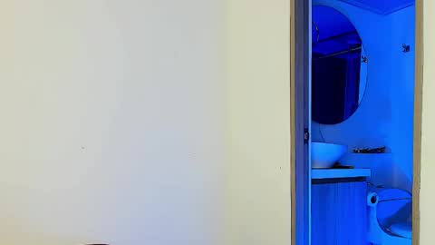 Santiago online show from 02/16/25, 02:20