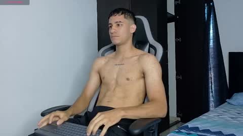 JakeMonroe online show from 04/20/26, 03:59