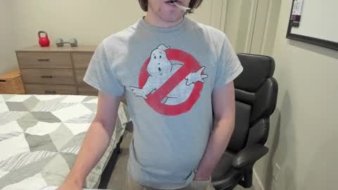 Snapshot of jakesnake442 chatting on 02/15/25, 05:07 jakesnake442 online show from 02/15/25, 05:07