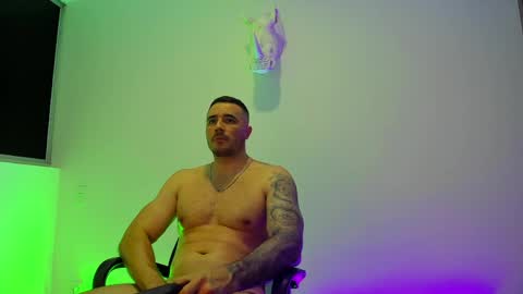 jakestone_1 online show from 04/11/26, 09:52