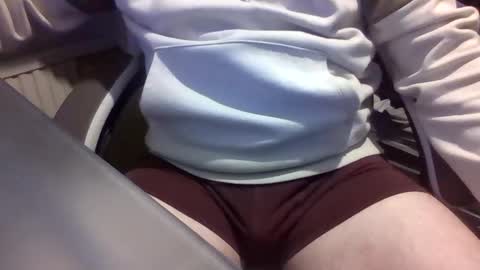 jakieg010 online show from 04/26/26, 01:58