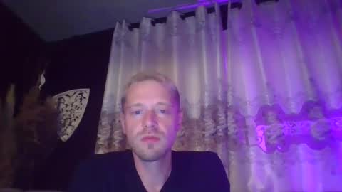Snapshot of jakjakrabbit chatting on 10/10/25, 12:53 jakjakrabbit online show from 10/10/25, 12:53