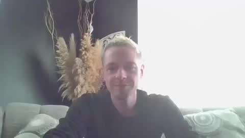 Snapshot of jakjakrabbit chatting on 10/11/25, 09:35 jakjakrabbit online show from 10/11/25, 09:35