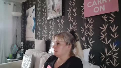Snapshot of jakkilouise chatting on 06/02/26, 04:53 JAKKI LOUISE pornstar online show from 06/02/26, 04:53