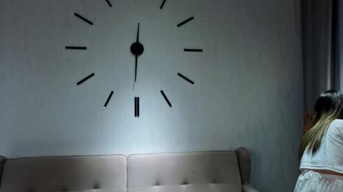 Iris online show from 11/21/25, 05:17