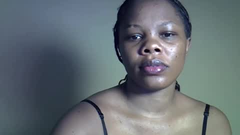 Snapshot of jalia12 chatting on 06/15/26, 06:37 jalia12 online show from 06/15/26, 06:37