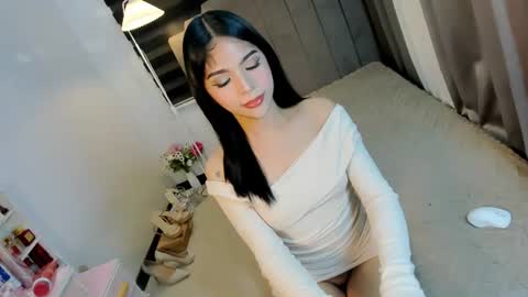 Snapshot of jalsey_smith chatting on 07/11/26, 02:14 Jalsey online show from 07/11/26, 02:14