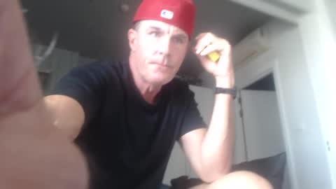 Snapshot of jam_on_it chatting on 12/28/24, 03:15 JAM online show from 12/28/24, 03:15