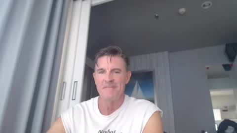 Snapshot of jam_on_it chatting on 02/15/25, 02:37 JAM online show from 02/15/25, 02:37