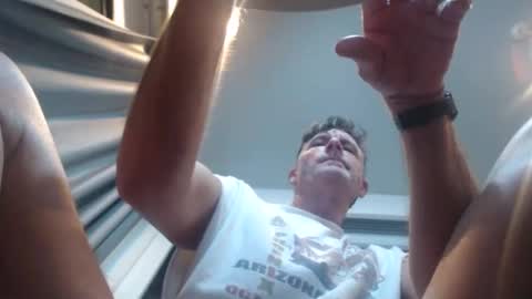 Snapshot of jam_on_it chatting on 02/23/25, 09:26 JAM online show from 02/23/25, 09:26