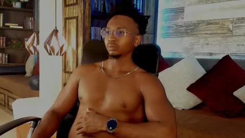   online show from 11/08/25, 03:50