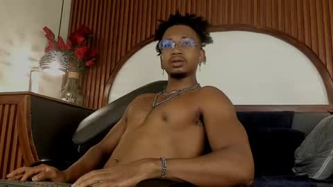   online show from 04/18/26, 10:52