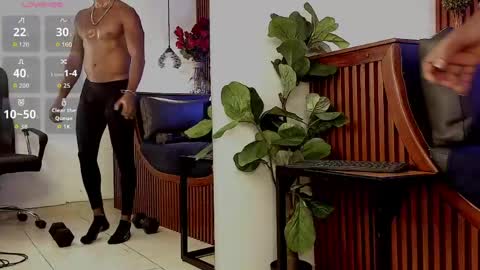   online show from 04/29/26, 08:26