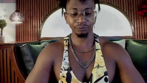 Snapshot of jamalmyst_ chatting on 06/26/26, 08:46 online show from 06/26/26, 08:46