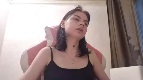 Snapshot of jamawoosley chatting on 05/26/26, 04:14 Mila online show from 05/26/26, 04:14