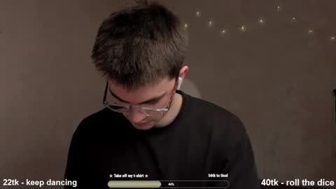 Hey there Im Jame online show from 03/04/25, 02:49