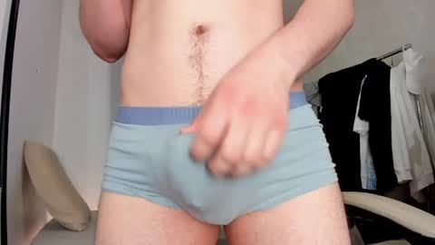 Snapshot of jame_flow chatting on 05/03/26, 08:42 Hey there Im Jame online show from 05/03/26, 08:42