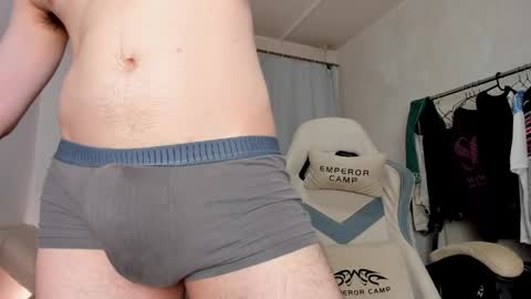 Snapshot of jame_flow chatting on 06/04/26, 05:41 Hey there Im Jame online show from 06/04/26, 05:41