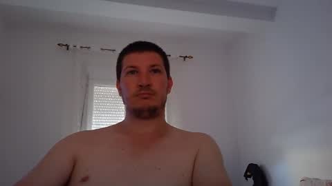 Snapshot of jamelhotsex chatting on 06/13/26, 08:34 hot man sex online show from 06/13/26, 08:34