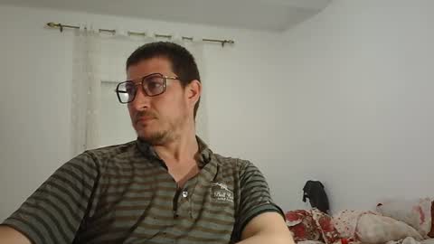 Snapshot of jamelhotsex chatting on 06/16/26, 06:21 hot man sex online show from 06/16/26, 06:21
