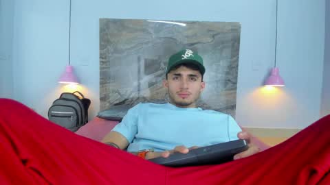 Snapshot of james_06_ chatting on 05/17/26, 11:50 james_06_ online show from 05/17/26, 11:50
