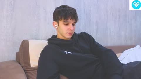 James online show from 02/07/25, 09:37