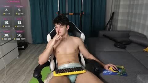 James online show from 02/11/25, 08:31