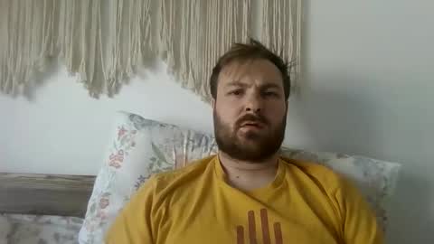 Snapshot of james_heron chatting on 06/06/26, 09:36 James Heron online show from 06/06/26, 09:36